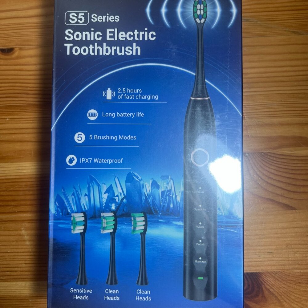Fronix Electric Toothbrush for Adults with 8 Brush Heads, Sonic Toothbrush Recha
